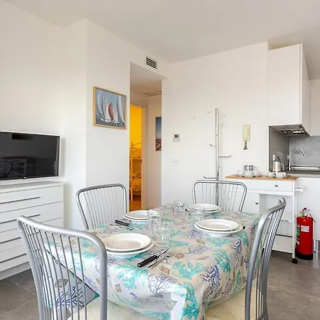 La Terrazza Sul Mare With Parking Apartment Lignano Sabbiadoro